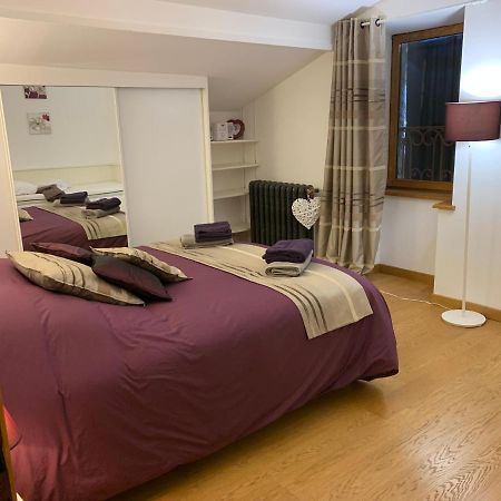 Domaine Des Pierres D Auvergne Flat Bagian luar foto
